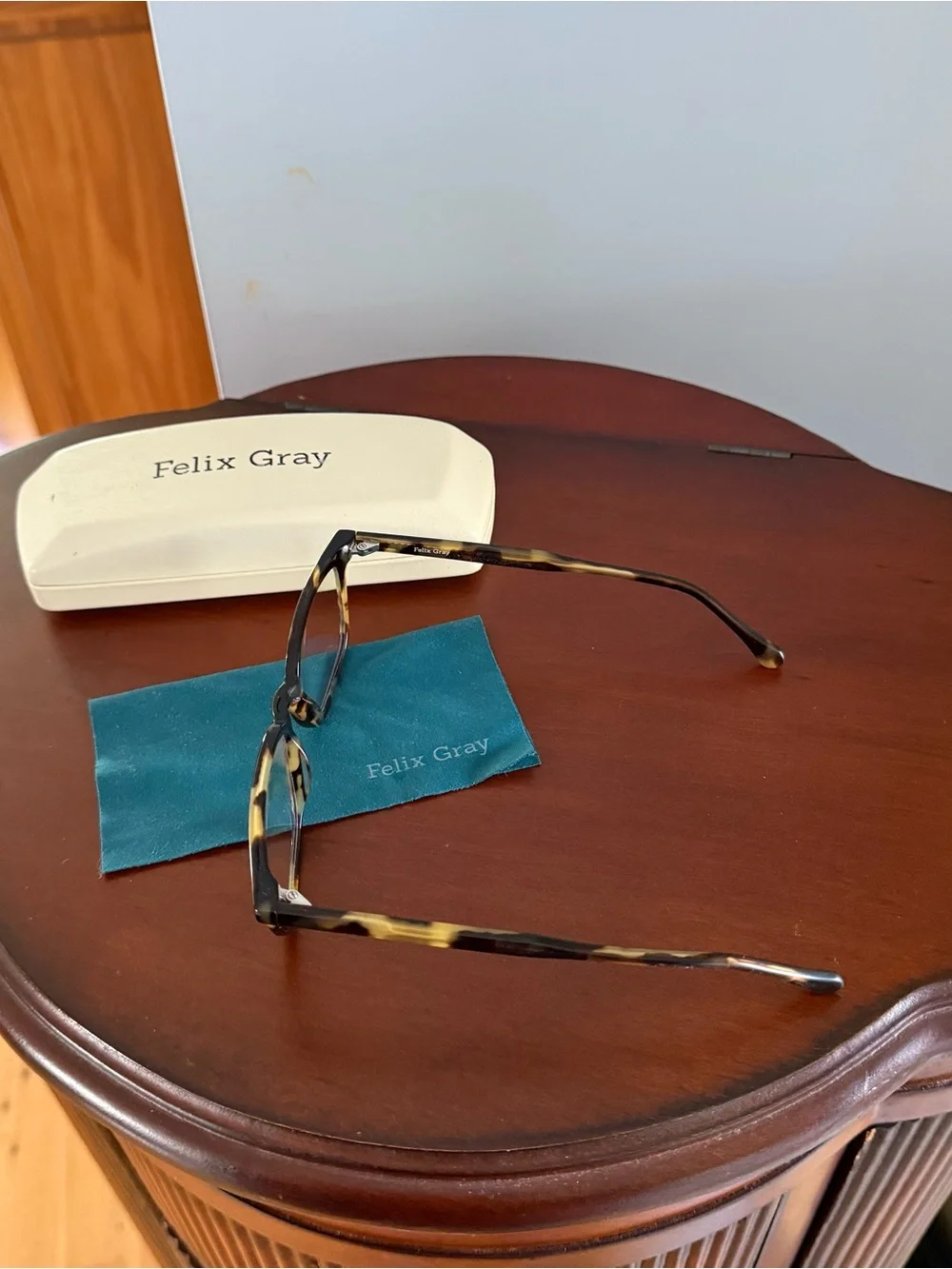 Felix Gray Blue Light Glasses with Case - Nash C5-49-17-140 - Unisex